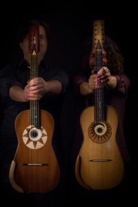 Duo di chitarra battente Loccisano De Carolis