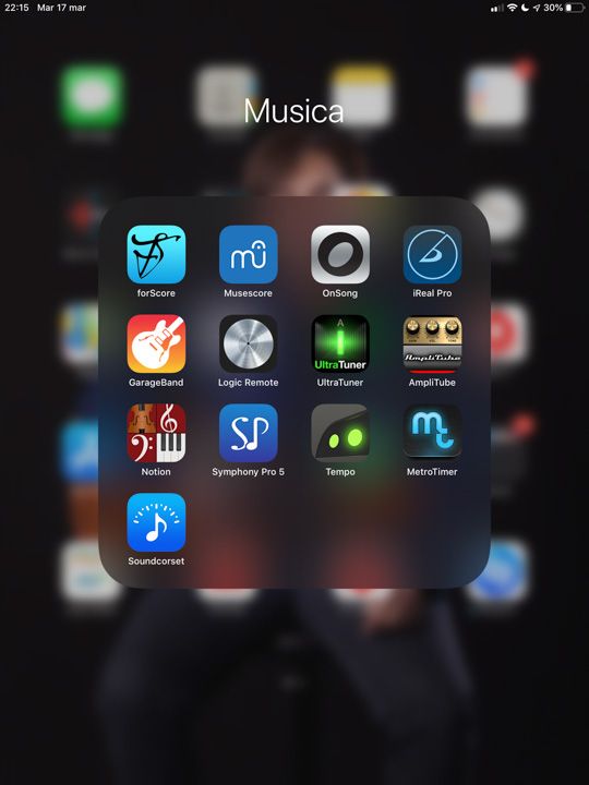Le principali App iPad per musica per utilizzare al meglio il tablet in ambito musicale ForScore musescore onsong iReal pro Garageband Logic Remote UltraTuner Amplitube Notion Symphony pro 5 Tempo MetroTimer Soundcorset