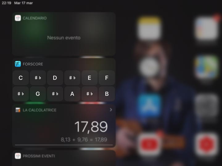 l'accordatore di forscore presente come widget laterale nell' iPad