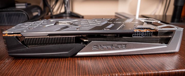 Alimentazione 8 pin della sapphire nitro + amd radeon 5700 xt