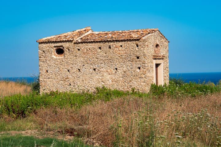 chiesa annessa al Castello di San Fili a Stignano in provincia di Reggio Calabria