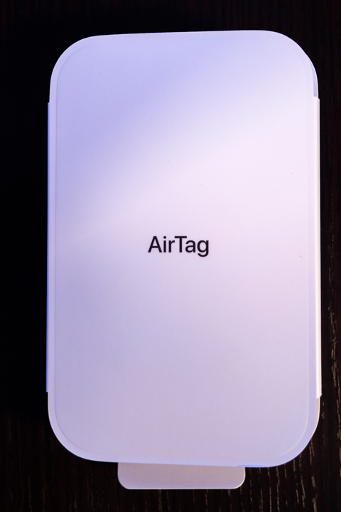 Confezione AirTag Apple