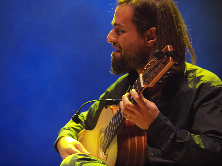 Marcello de carolis chitarra battente musica