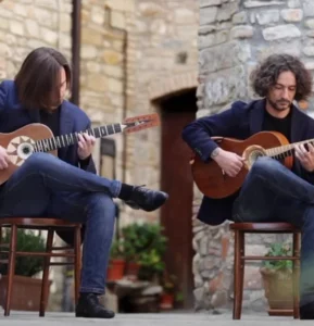 Workshop di chitarra battente a Malta La Valletta del duo Loccisano De Carolis
