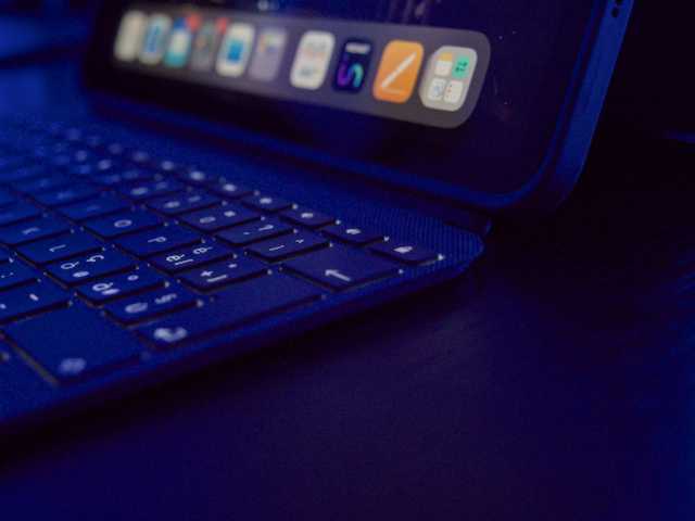 Tasti funzione tastiera e trackpad iPad Pro 11